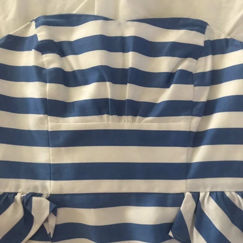 Dress - Picture 4 of 5